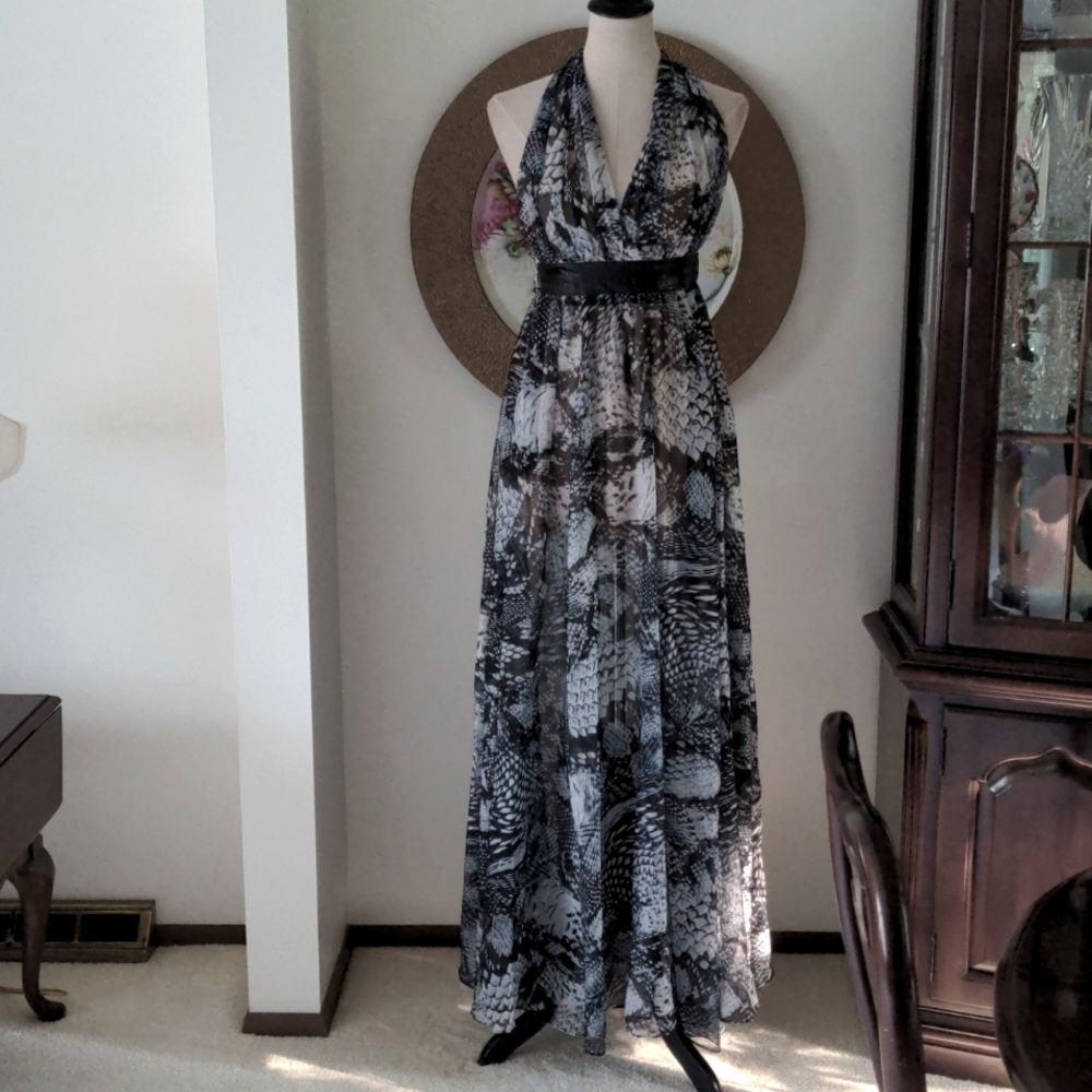 TOV Los Angeles dress